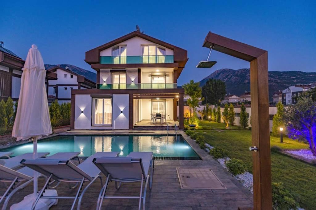 Bella- 4 Bedroom Holiday Villa in Oludeniz Fethiye Buitenkant foto