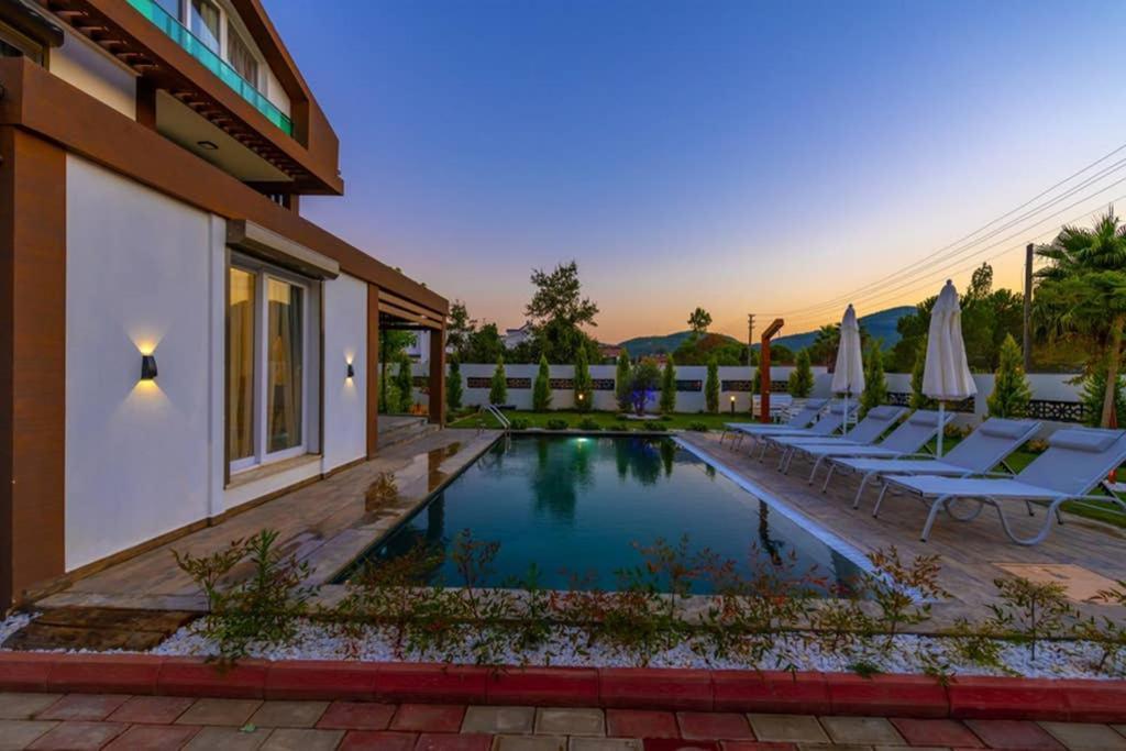 Bella- 4 Bedroom Holiday Villa in Oludeniz Fethiye Buitenkant foto